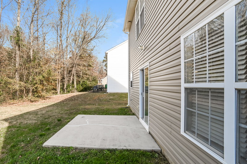 2,690/Mo, 1315 Ben Livingston Road Charlotte, NC 28214 Rear View