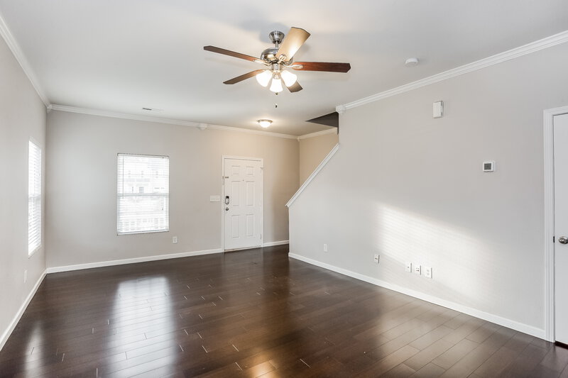 2,040/Mo, 910 Willow Wind Dr Gastonia, NC 28054 Living Room View 2