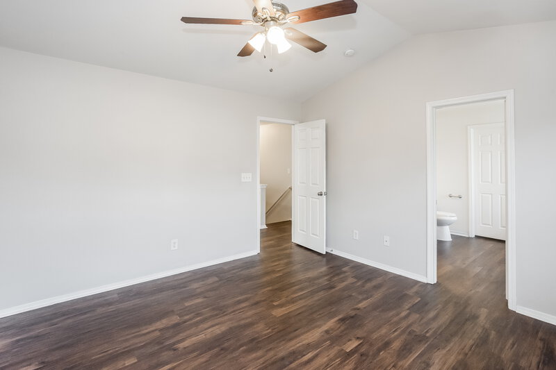 2,040/Mo, 910 Willow Wind Dr Gastonia, NC 28054 Main Bedroom View 3