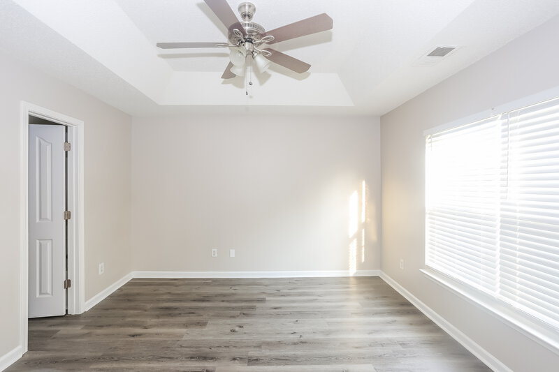 1,880/Mo, 5821 Briggs Dr Charlotte, NC 28269 Main Bedroom View