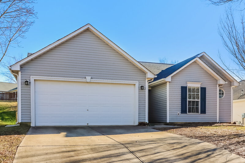 2,570/Mo, 11902 Cheviott Hill Ln Charlotte, NC 28213 Front View