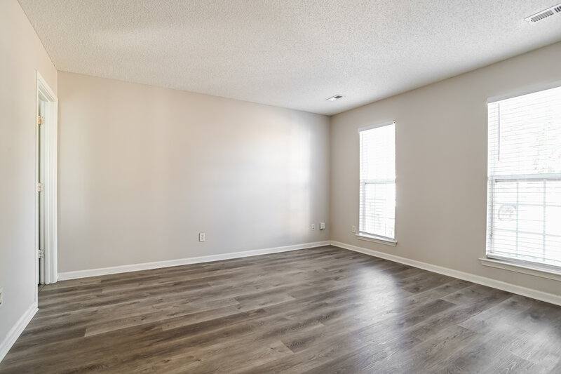 1,805/Mo, 1610 Royal Tree Ct Charlotte, NC 28216 Main Bedroom View