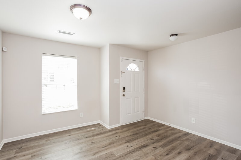 1,865/Mo, 1109 Swearngan Ridge Ct Charlotte, NC 28216 Living Room View