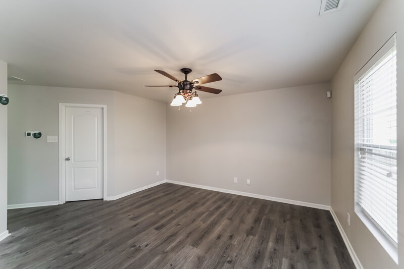 1,940/Mo, 1109 Swearngan Ridge Ct Charlotte, NC 28216 Misc View 3