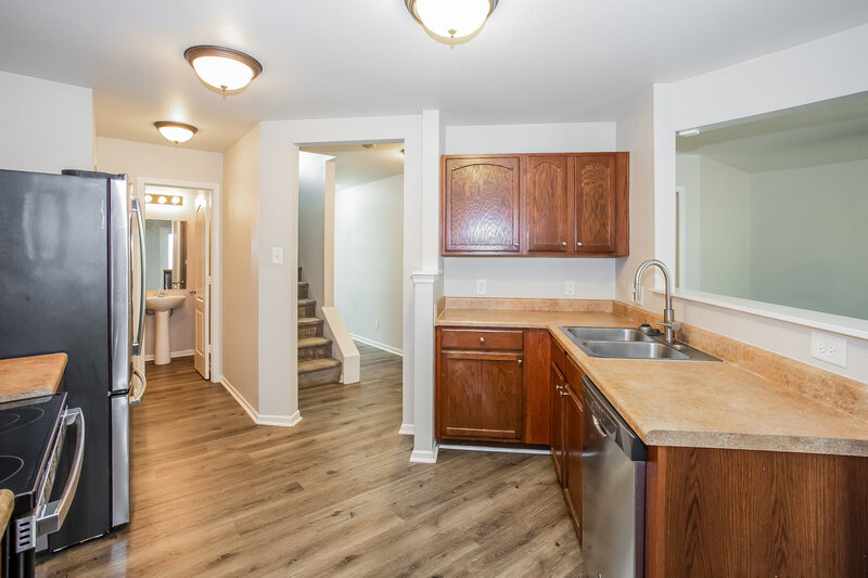 1,865/Mo, 1109 Swearngan Ridge Ct Charlotte, NC 28216 Kitchen View