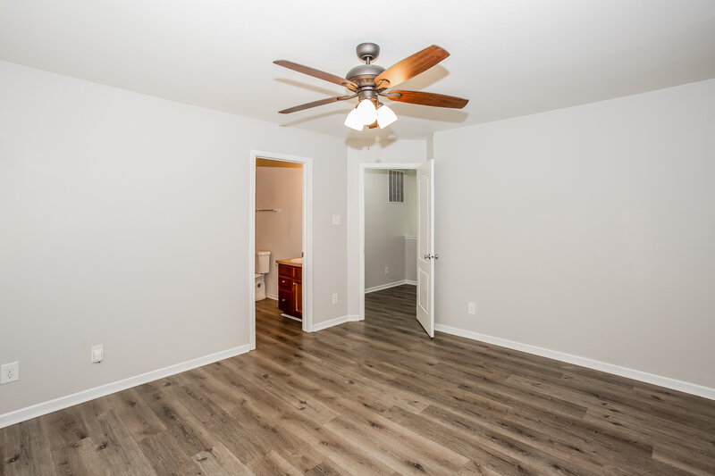 1,865/Mo, 1109 Swearngan Ridge Ct Charlotte, NC 28216 Main Bedroom View 2