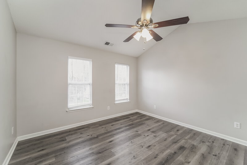 3,220/Mo, 5727 Hedgecrest Pl Charlotte, NC 28269 Main Bedroom View