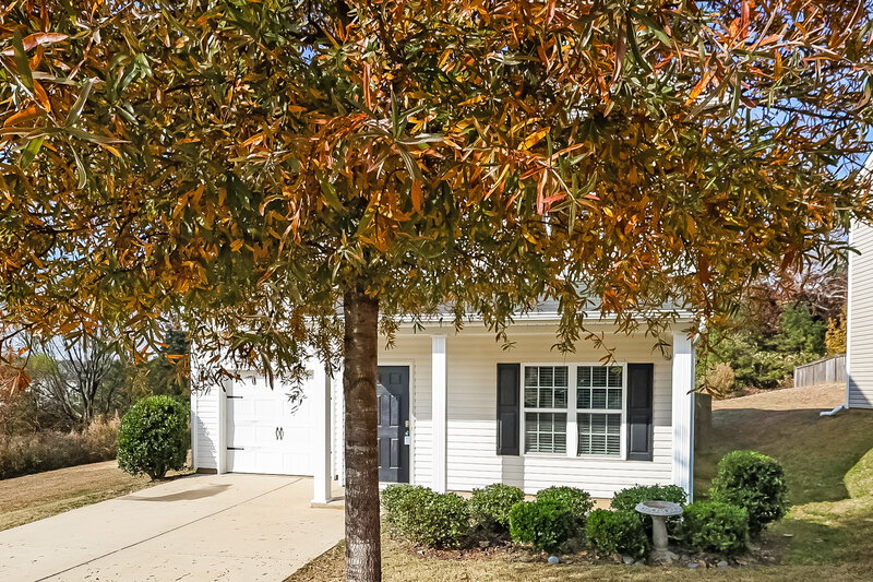 1,830/Mo, 6300 Paw Village Road Charlotte, NC 28214 Front View