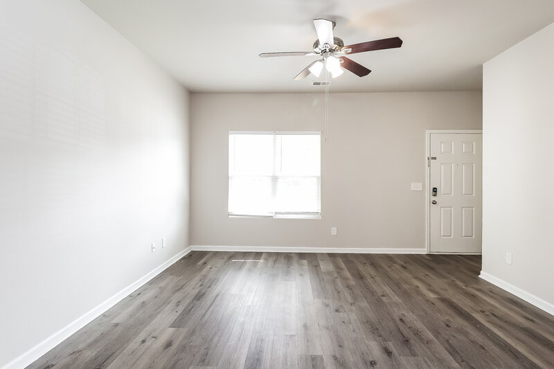 1,830/Mo, 6300 Paw Village Road Charlotte, NC 28214 Living Room View