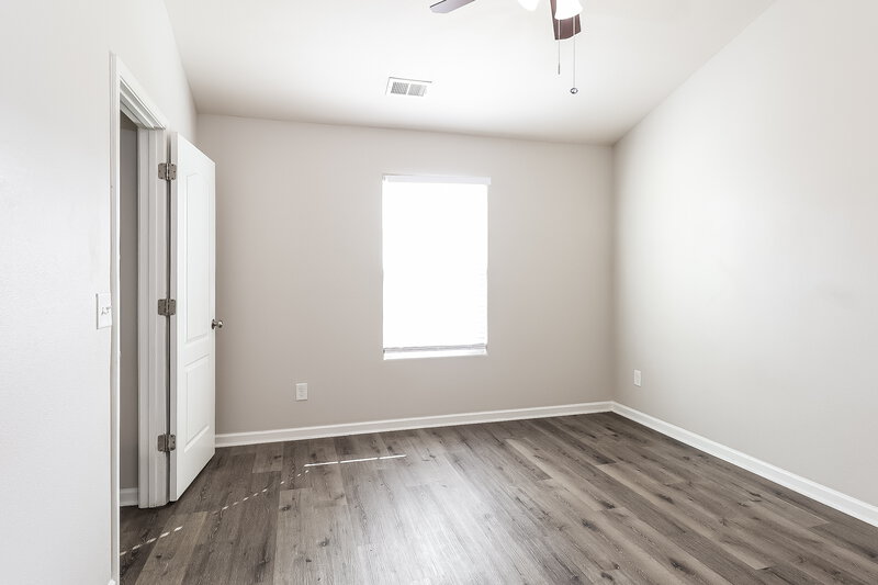 1,830/Mo, 6300 Paw Village Road Charlotte, NC 28214 Bedroom View 2