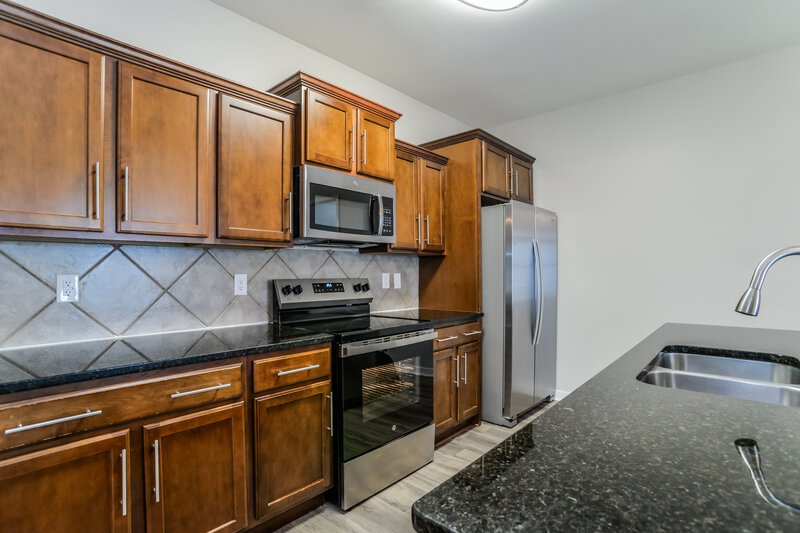 1,915/Mo, 1048 Joselynn Dr Gastonia, NC 28054 Kitchen View