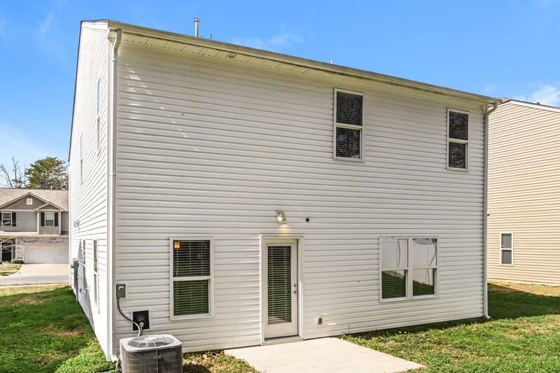 2,445/Mo, 1130 Rankin Oaks Street Charlotte, NC 28213 Rear View 2