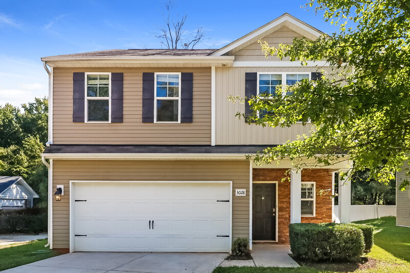 2,035/Mo, 3028 Hubbard Road Charlotte, NC 28269 External View