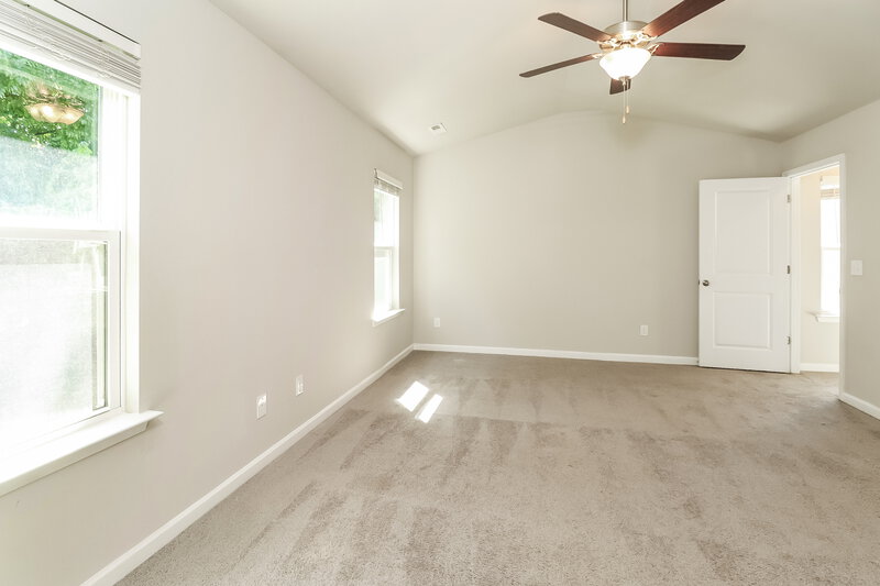 2,035/Mo, 3028 Hubbard Road Charlotte, NC 28269 Main Bedroom View 2