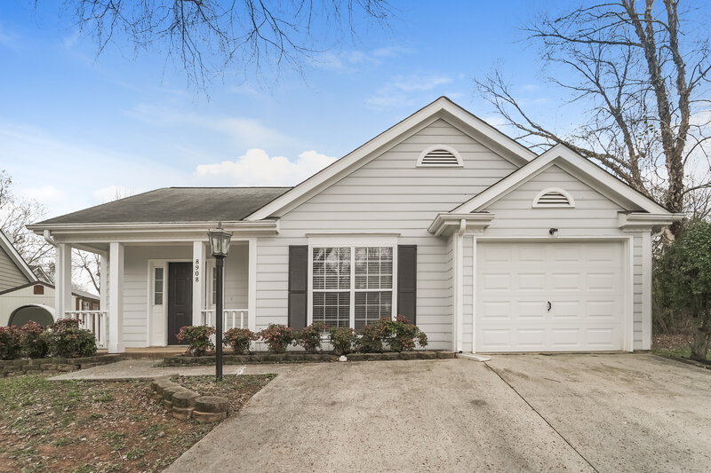 3,030/Mo, 8908 Chesham Drive Charlotte, NC 28227 External View