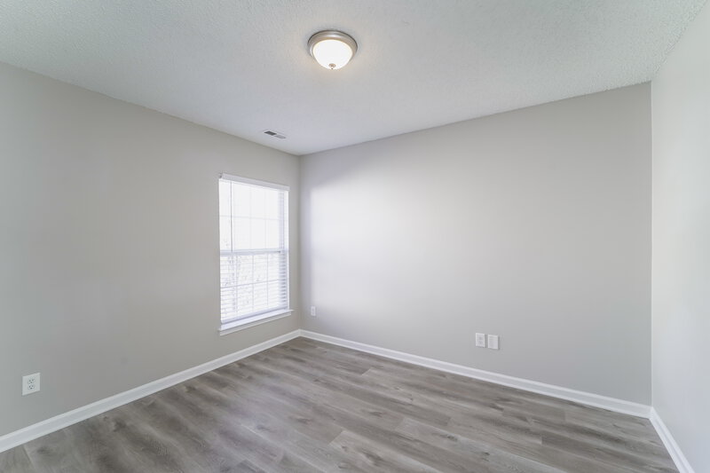 2,125/Mo, 2017 Southwind Dr Charlotte, NC 28216 Bedroom View 3