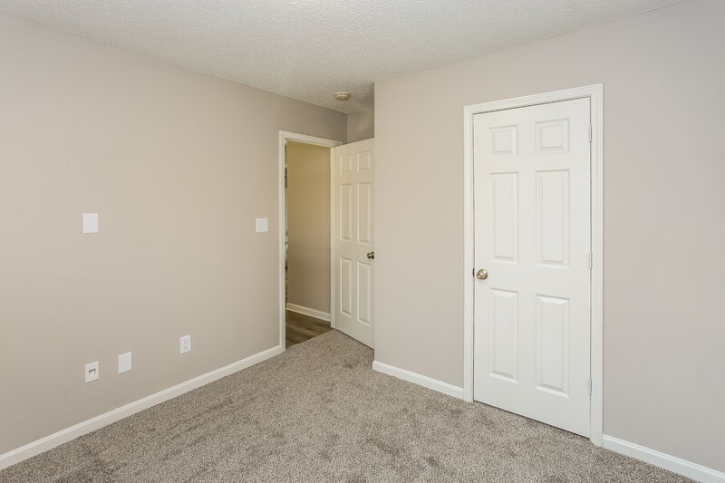 2,475/Mo, 1938 Olsen Ln Charlotte, NC 28213 Misc View 11