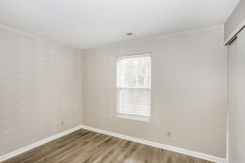 2,035/Mo, 1231 Willow Bridge Ct Charlotte, NC 28216 Bedroom View