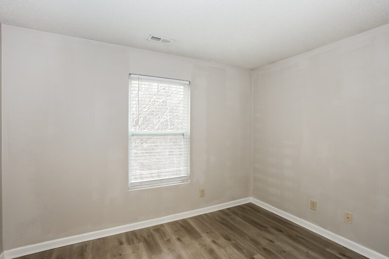 2,035/Mo, 1231 Willow Bridge Ct Charlotte, NC 28216 Bedroom View 2