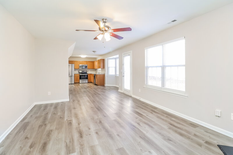 1,930/Mo, 9152 Eventine Ct Charlotte, NC 28214 Living Room View 2