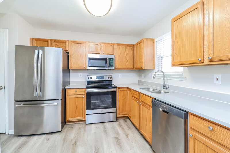 1,930/Mo, 9152 Eventine Ct Charlotte, NC 28214 Kitchen View