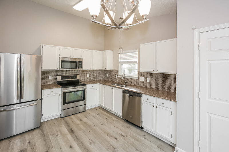 1,860/Mo, 2852 Longspur Dr Matthews, NC 28105 Kitchen View 2