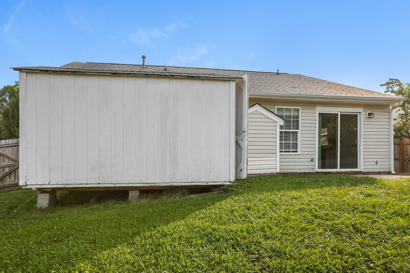 1,860/Mo, 2852 Longspur Dr Matthews, NC 28105 Rear View 2