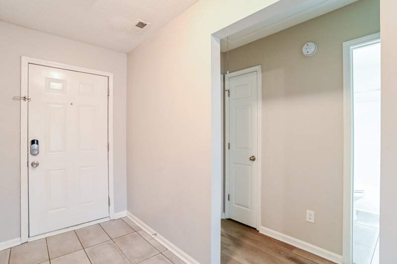 1,715/Mo, 8248 Fox Swamp Rd Charlotte, NC 28215 Bedroom View