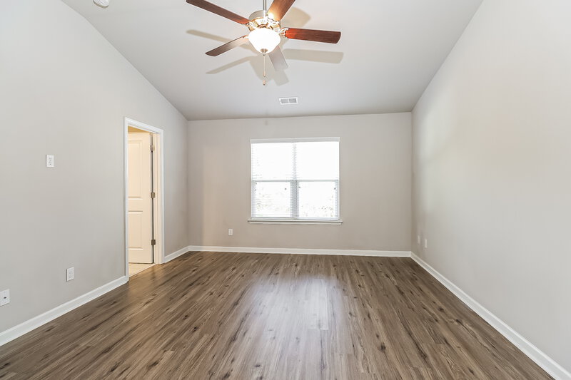 2,010/Mo, 1325 Torrence Grove Church Rd Charlotte, NC 28213 Main Bedroom View 2