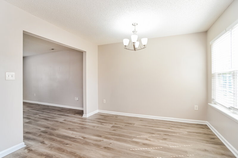 1,940/Mo, 10125 Illoria Dr Charlotte, NC 28273 Dining Room View 2