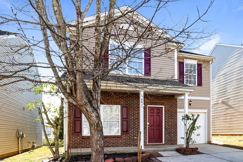 1,975/Mo, 4611 Meadowfield Rd Charlotte, NC 28215 Front View