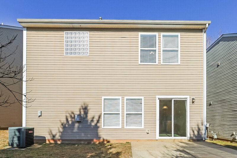 1,975/Mo, 4611 Meadowfield Rd Charlotte, NC 28215 Rear View