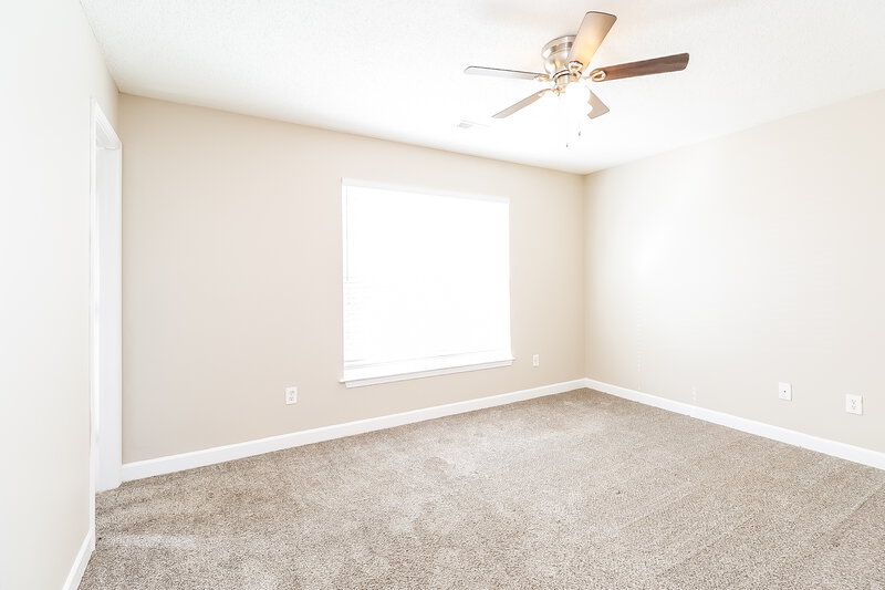 1,870/Mo, 4834 Hopewood Lane Charlotte, NC 28216 Main Bedroom View