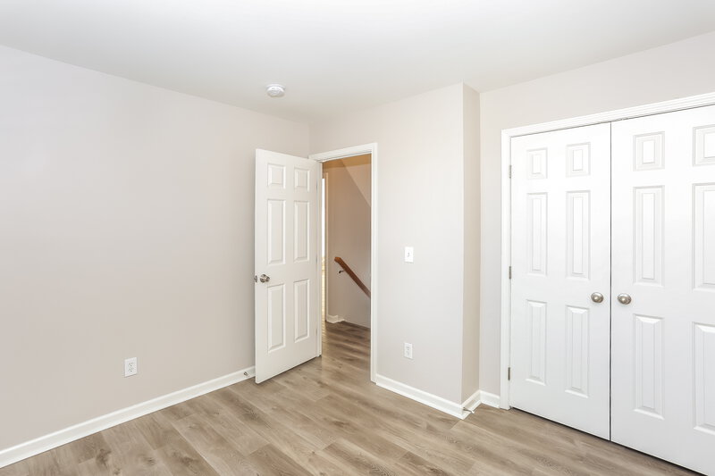 2,215/Mo, 14219 Riding Hill Ave Charlotte, NC 28213 Bedroom View
