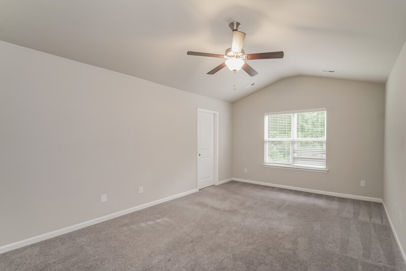 1,990/Mo, 3018 Hubbard Road Charlotte, NC 28269 Main Bedroom View