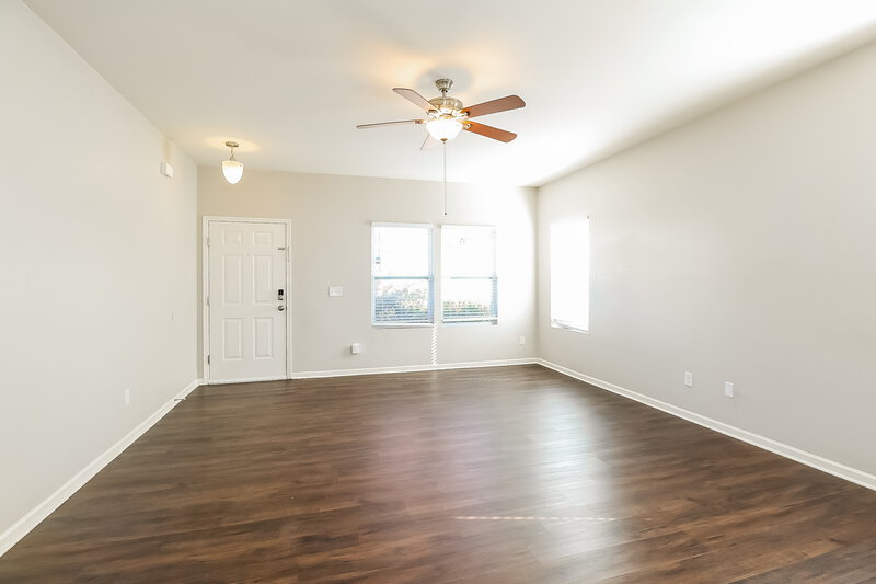 1,780/Mo, 252 Ranlo Ave Gastonia, NC 28054 Living Room View 2