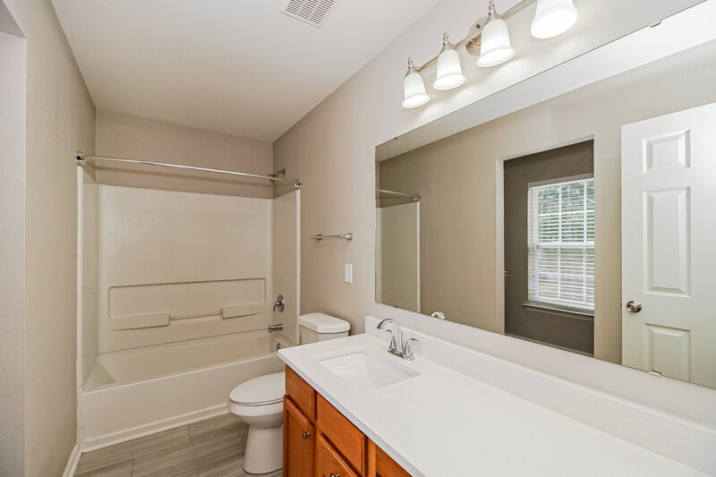 1,970/Mo, 4122 Kellybrook Dr Concord, NC 28025 Main Bathroom View