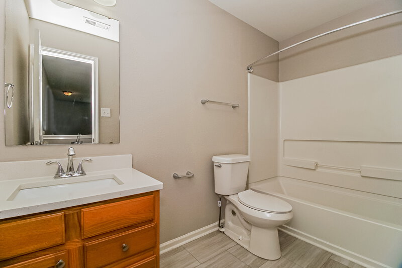 1,970/Mo, 4122 Kellybrook Dr Concord, NC 28025 Bathroom View