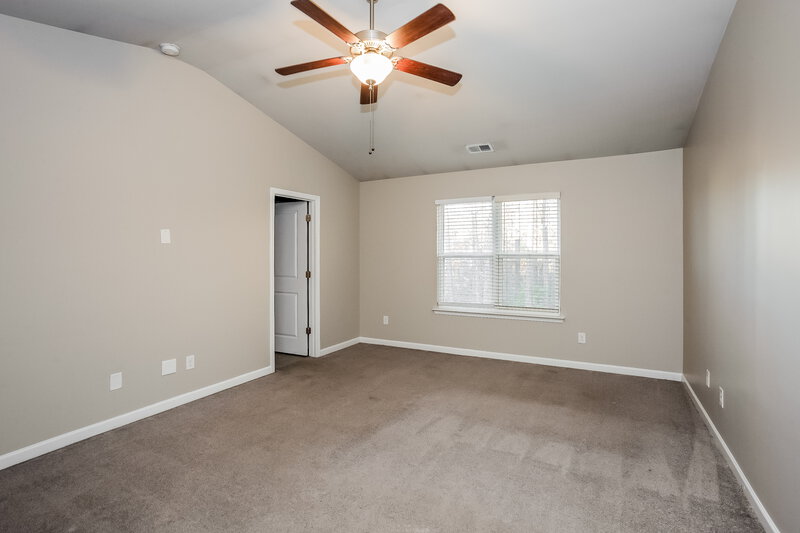 2,280/Mo, 6511 Rumple Road Charlotte, NC 28262 Main Bedroom View 2