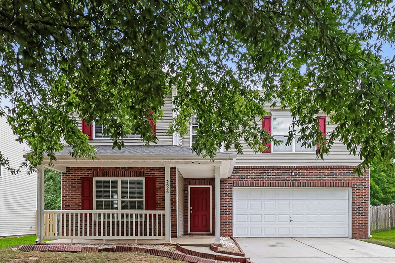 2,570/Mo, 3626 Larkhaven Village Dr Charlotte, NC 28215 External View