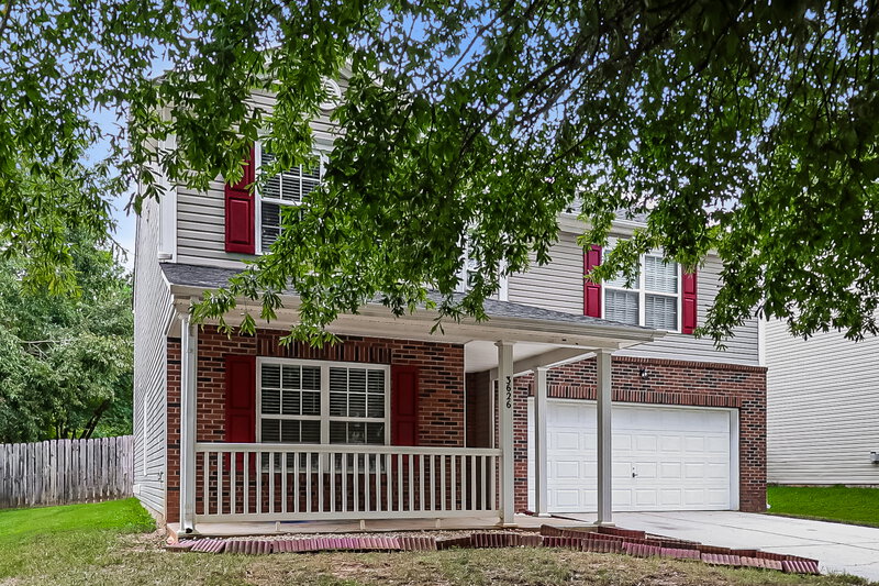 2,570/Mo, 3626 Larkhaven Village Dr Charlotte, NC 28215 Front View