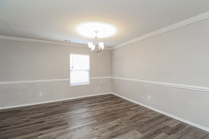2,570/Mo, 3626 Larkhaven Village Dr Charlotte, NC 28215 Dining Room View