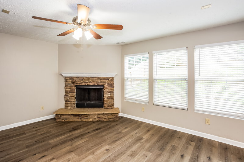 2,045/Mo, 4226 Kellybrook Dr Concord, NC 28025 Living Room View