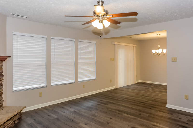 2,080/Mo, 4226 Kellybrook Dr Concord, NC 28025 Family Room View