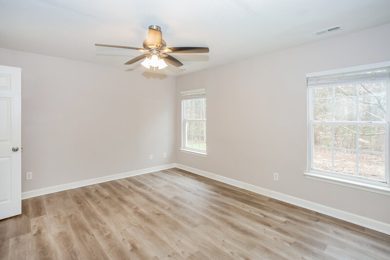 1,870/Mo, 1209 Willow Bridge Ct Charlotte, NC 28216 Main Bedroom View 2