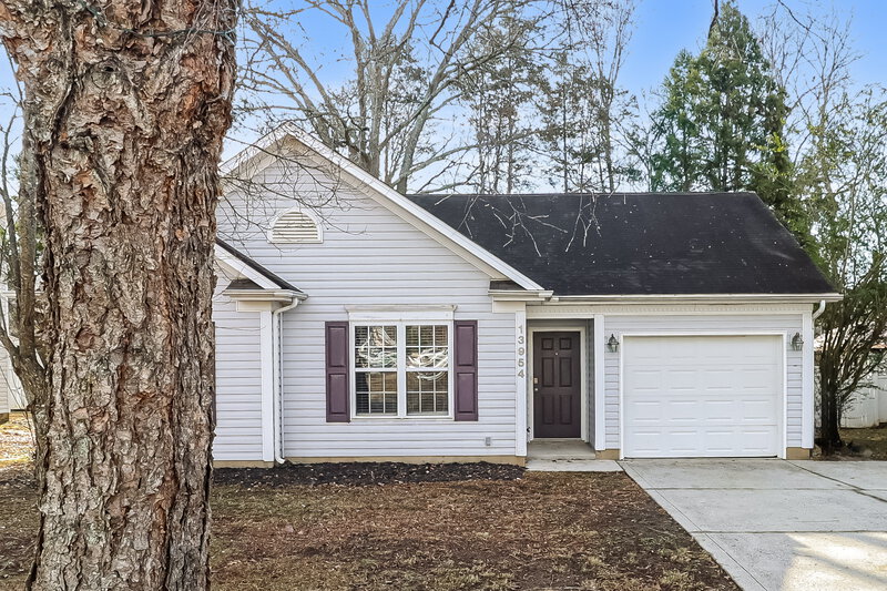 1,890/Mo, 13954 Dingess Rd Charlotte, NC 28273 External View