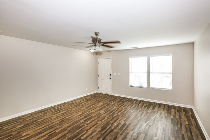 1,865/Mo, 1049 Joselynn Dr Gastonia, NC 28054 Living Room View