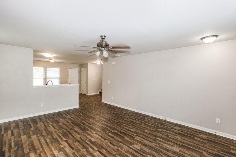 1,865/Mo, 1049 Joselynn Dr Gastonia, NC 28054 Living Room View 2