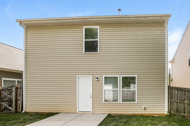 1,865/Mo, 1049 Joselynn Dr Gastonia, NC 28054 Rear View 2