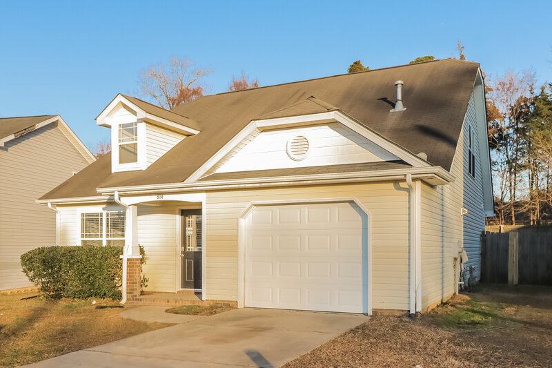 1,830/Mo, 814 Oakshire Cir Charlotte, NC 28214 Misc View 2